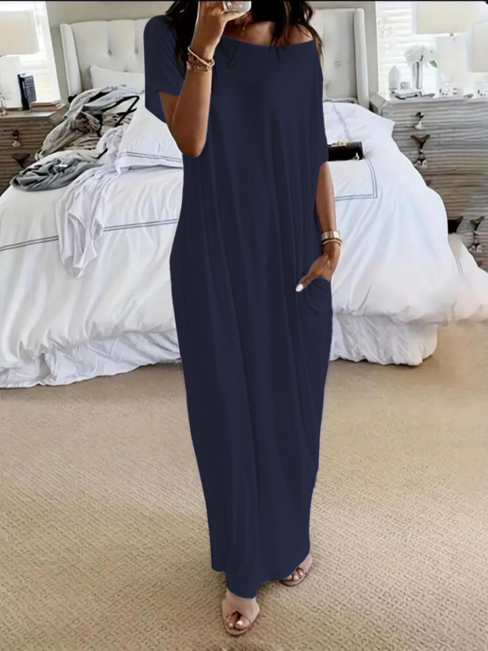 Vestido casual oversize asimétrico de hombros descubiertos