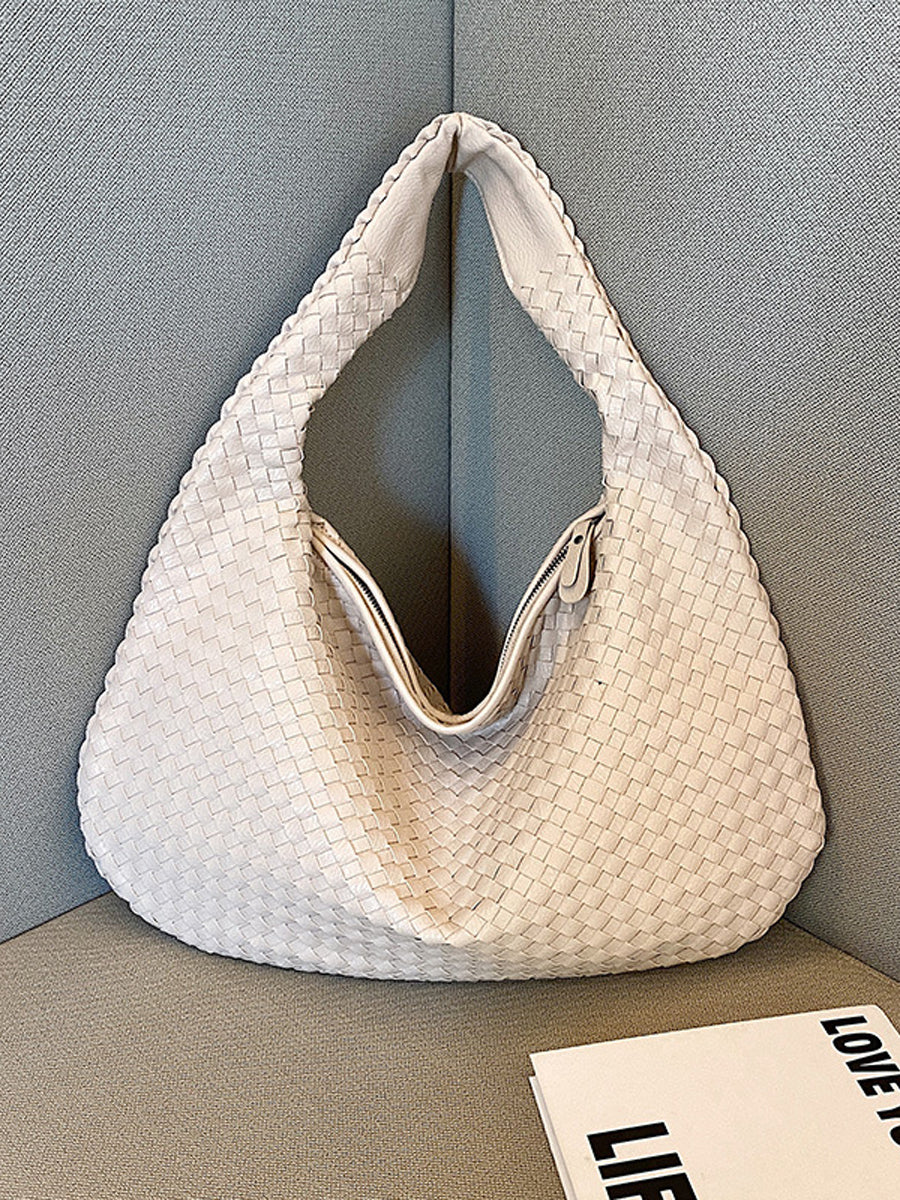 Bolso tejido de cuero moderno