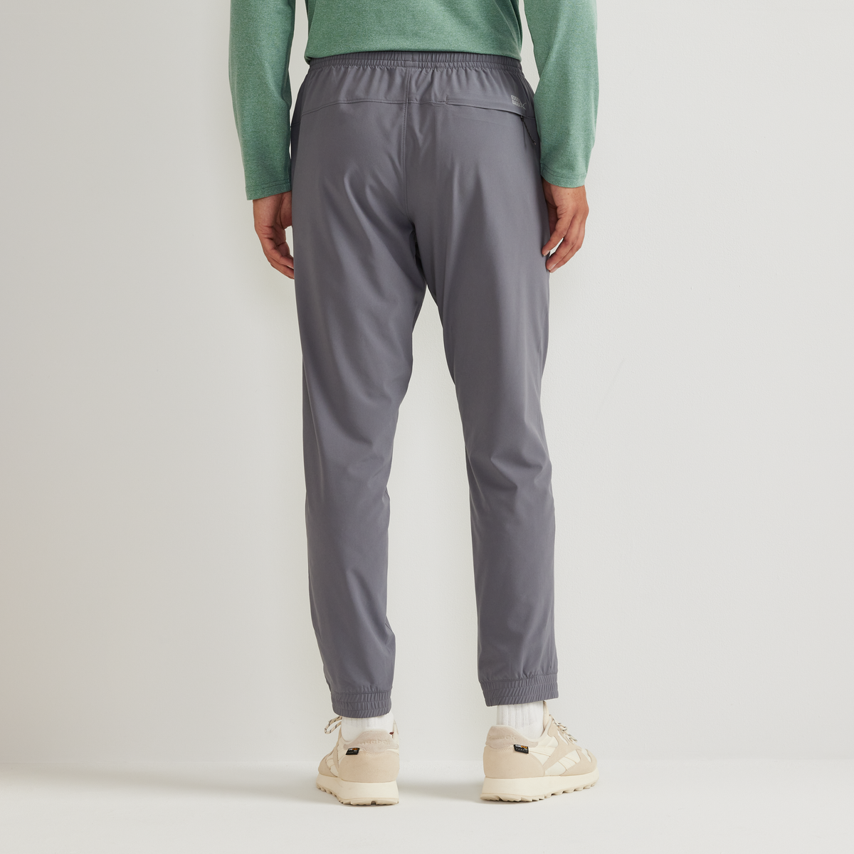 Joggers Resonance de corte clásico y tejido elástico para hombre