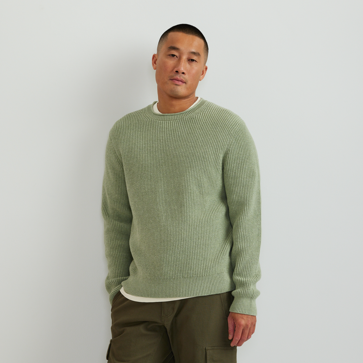 Suéter de cuello alto exclusivo para hombre