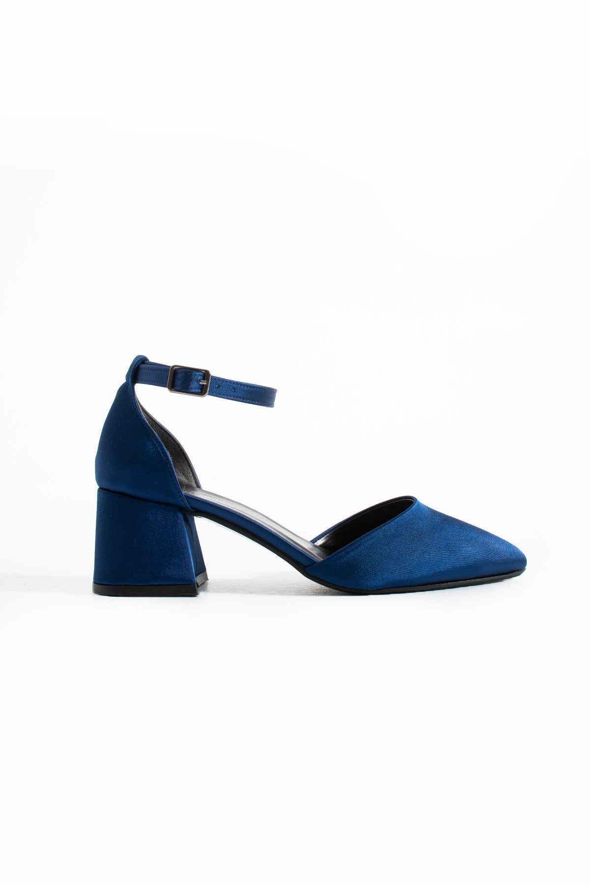 Leni | Tacones medios de satén azul marino