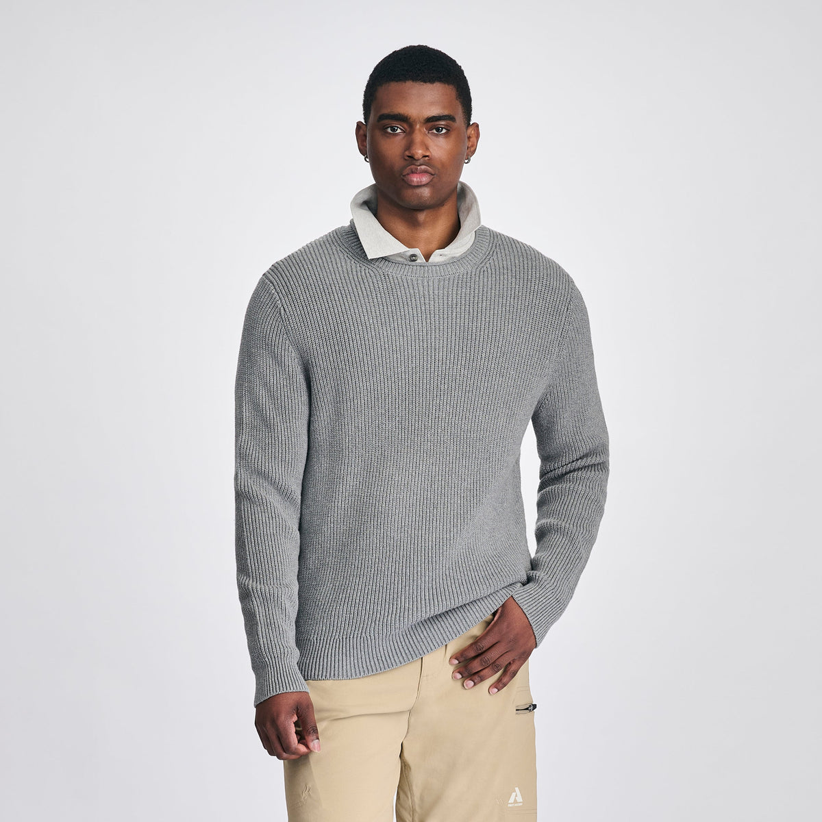 Suéter de cuello alto exclusivo para hombre