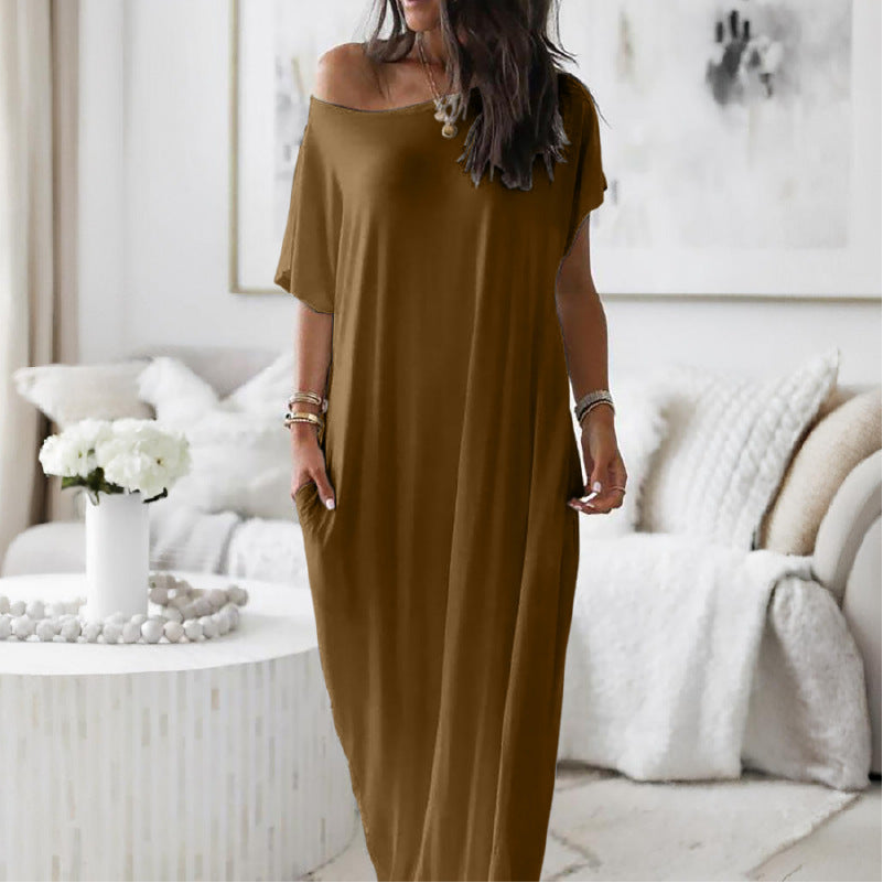 Vestido casual oversize asimétrico de hombros descubiertos