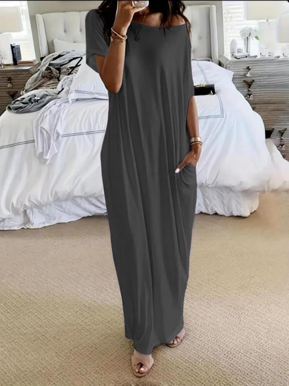 Vestido casual oversize asimétrico de hombros descubiertos