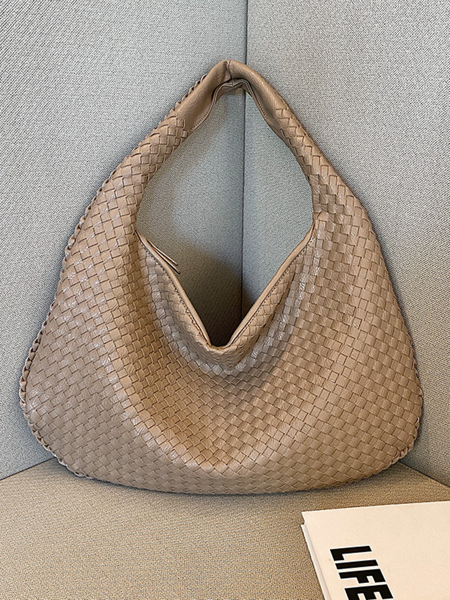 Bolso tejido de cuero moderno